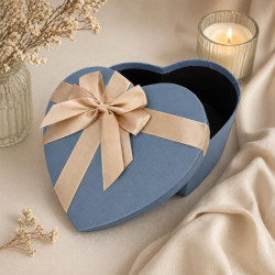 Boîte cadeau "Cœur" bleu givré irisé - Format M (15 x 18 x 7,5 cm)
