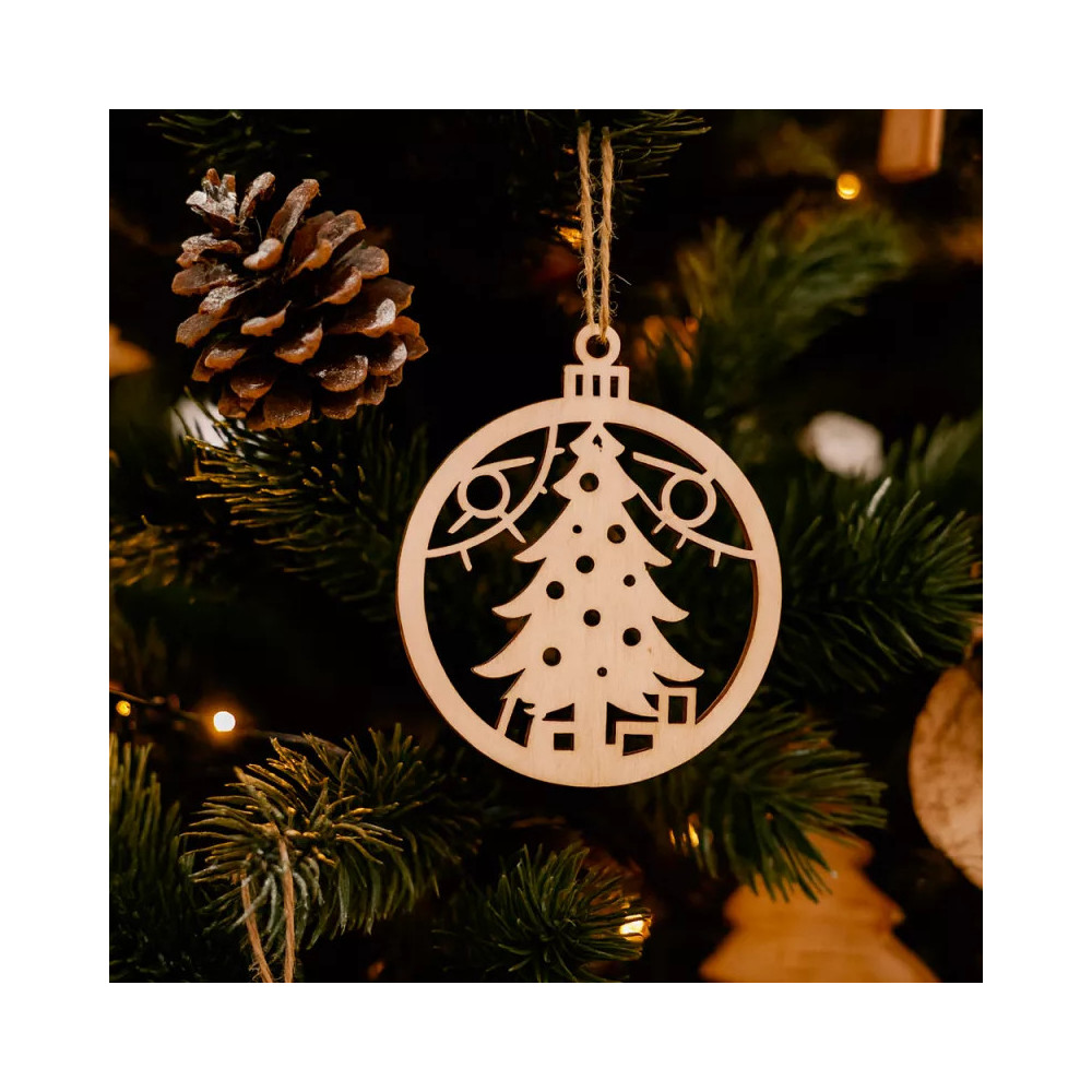 Pack Duo Noël 32 décorations bois à suspendre, 16 offertes