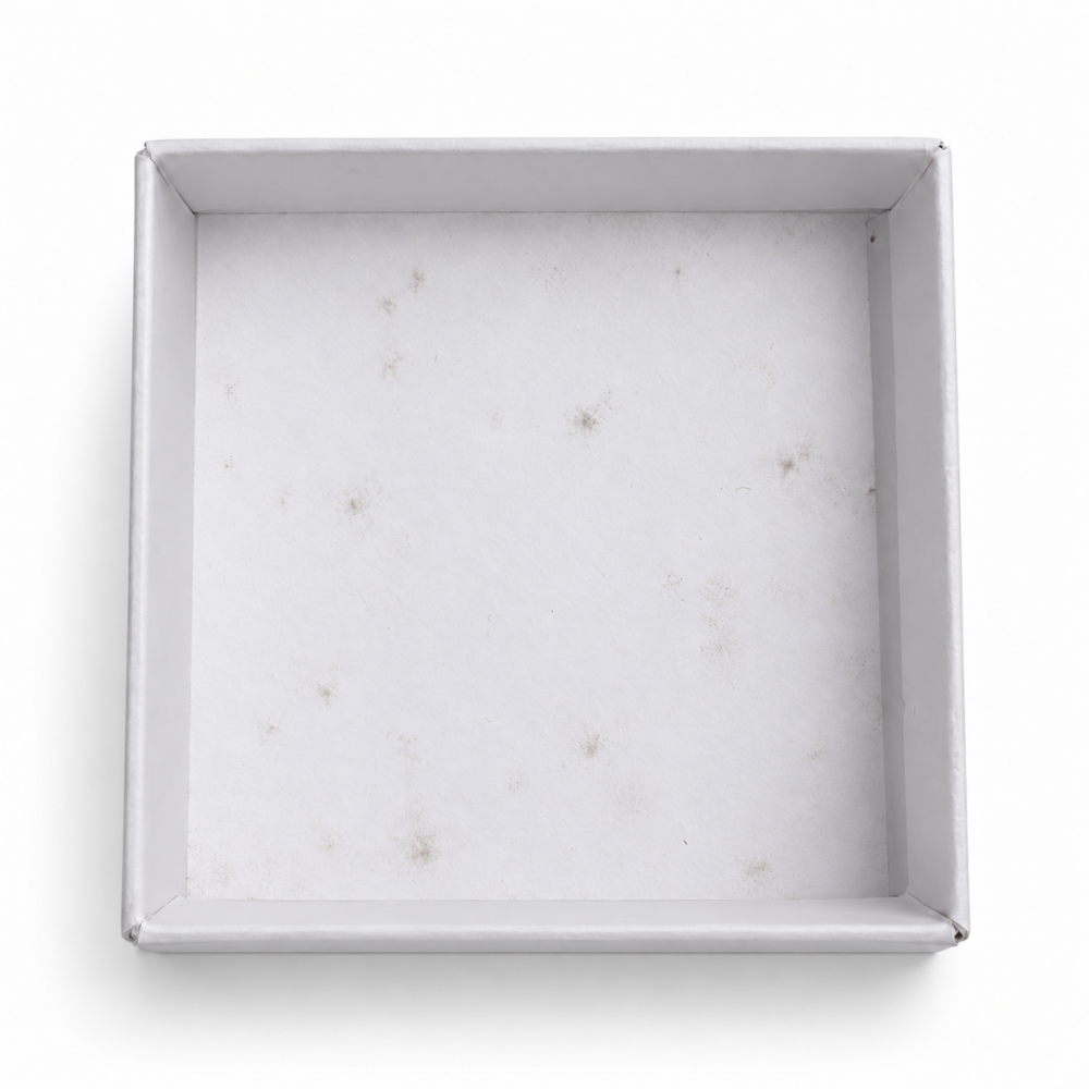 240 petits écrins pour bagues 5x5cm - Ivoire : second choix -50 % | Import34
