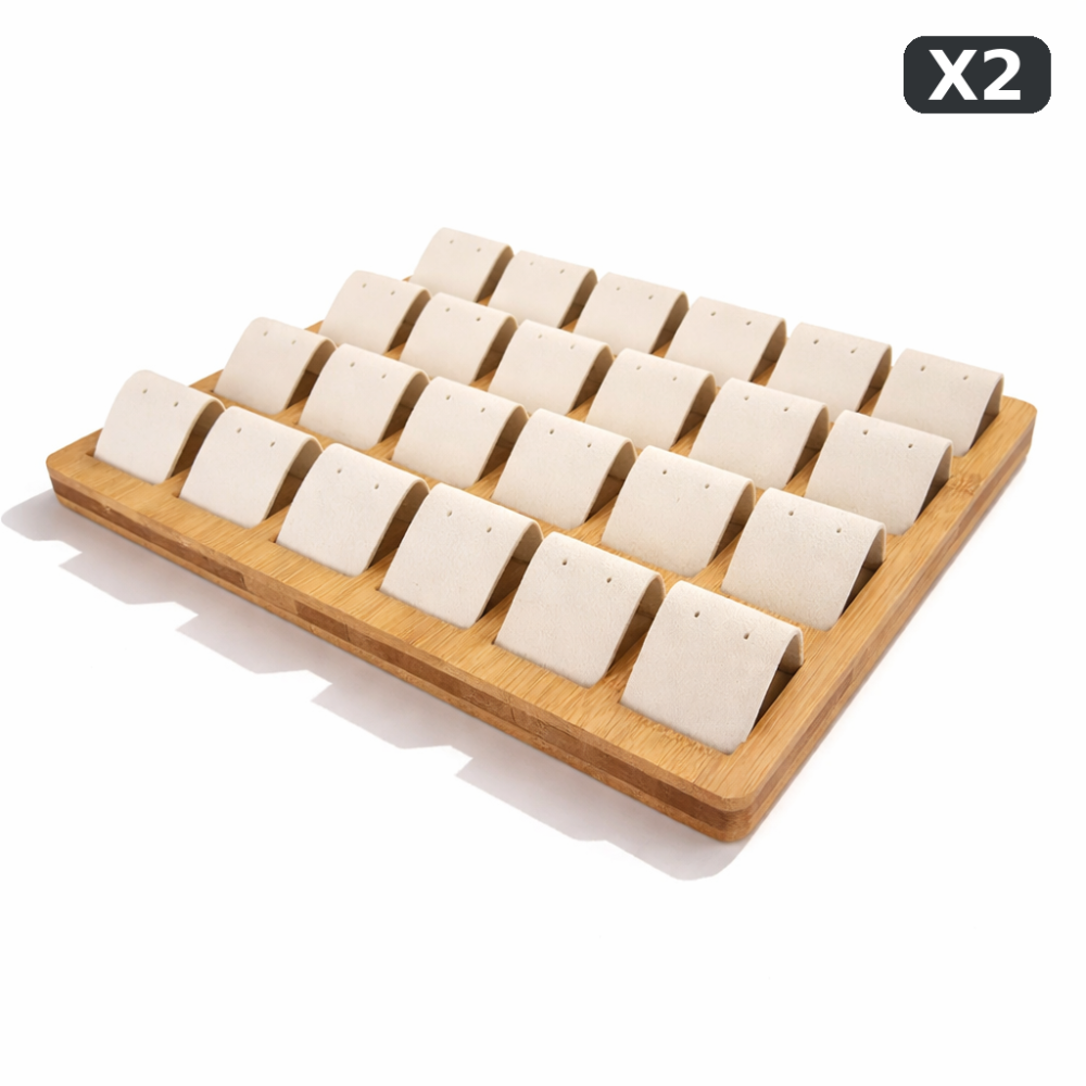 Lot de 2 grands plateaux pour boucles d'oreilles en bois et suédine beige : le 2e offert