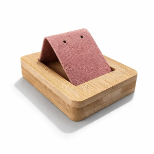 Petit support à boucles d'oreilles en bois et suédine rose