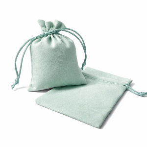 10 bourses cadeaux en suédine vert d'eau liens coulissants 12x15cm