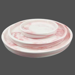 Grande vassoio rotondo in ceramica effetto marmorizzato rosa chiaro