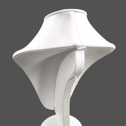 Busto portagioiellilli rivestito in similpelle bianco perlato - 28 cm