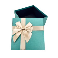 Grande scatola regalo con fiocco in raso dorato 19x19x9,5 cm - Verde sarcella