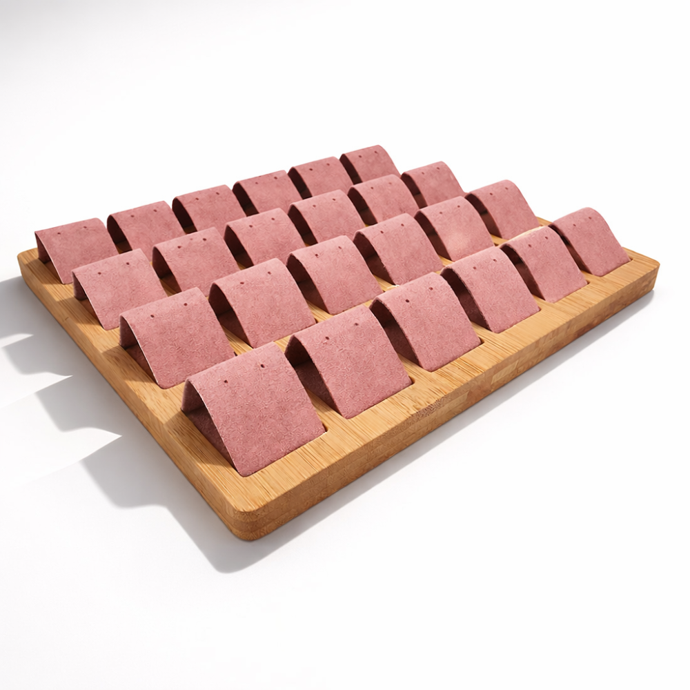 Grande vassoio per orecchini in legno e similpelle rosa