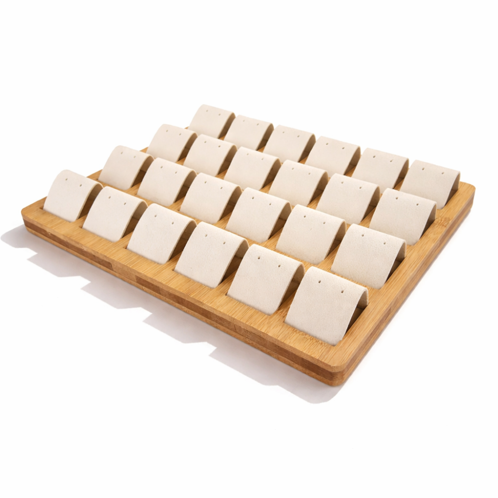 Grande vassoio per orecchini in legno e alcantara beige