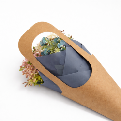PACCHETTO FLORISTA: 18 sacchetti kraft per fiori (3 misure) + carta da imballaggio - 6 GRANDI SACCHETTI IN OMAGGIO