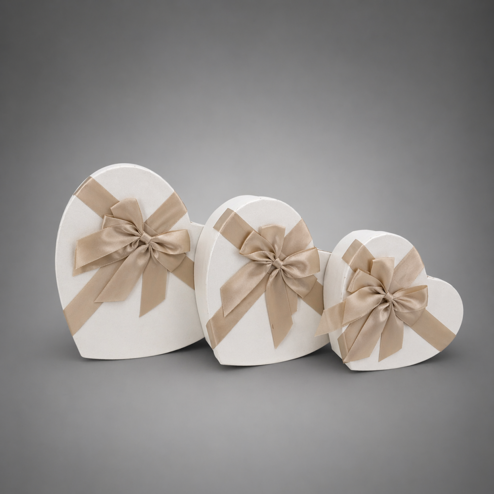 Pack trio : Boîtes cadeaux "Cœur" blanches irisées - Set de 3 tailles