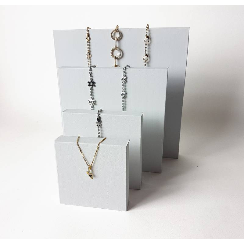 Lot de 4 volumes carrés en simili cuir blanc - 6813